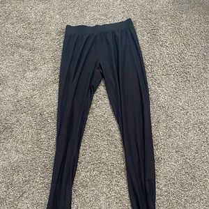 Black butter soft leggings